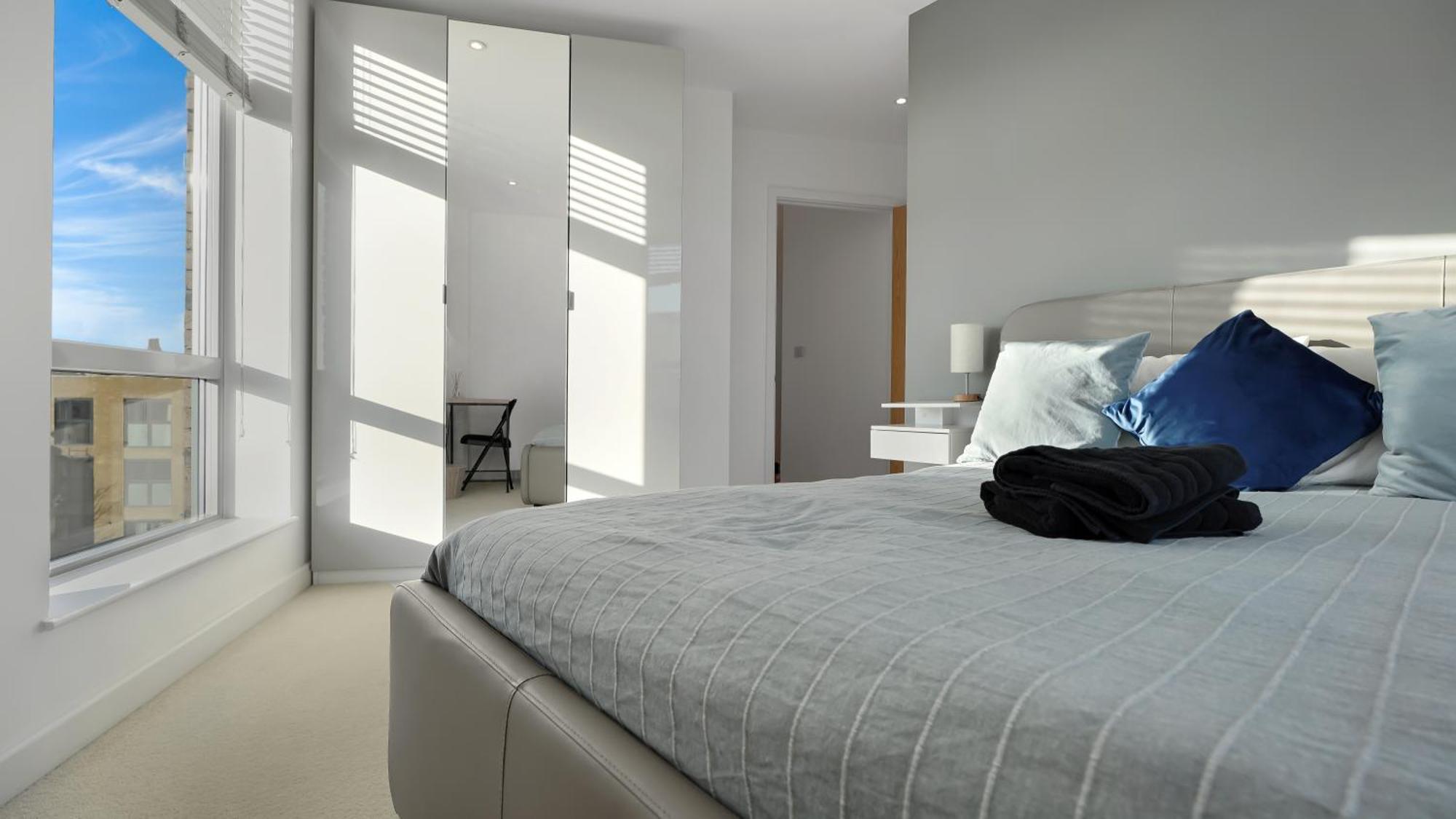 Modern And Spacious Penthouse Apartment In Putney With Free Parking 런던 외부 사진